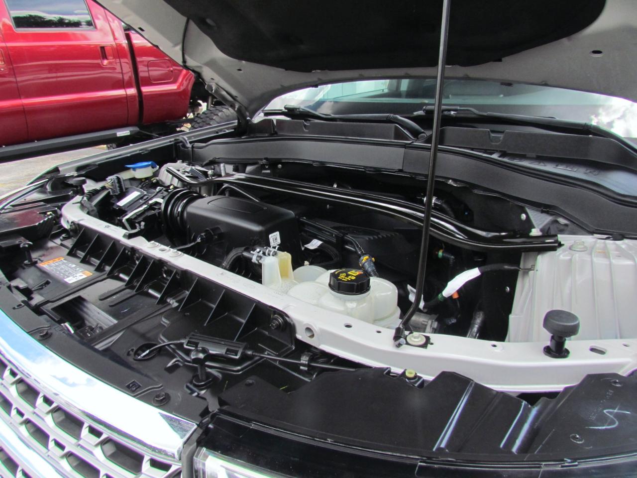Ford Explorer Limited 4D SUV RWD 2020