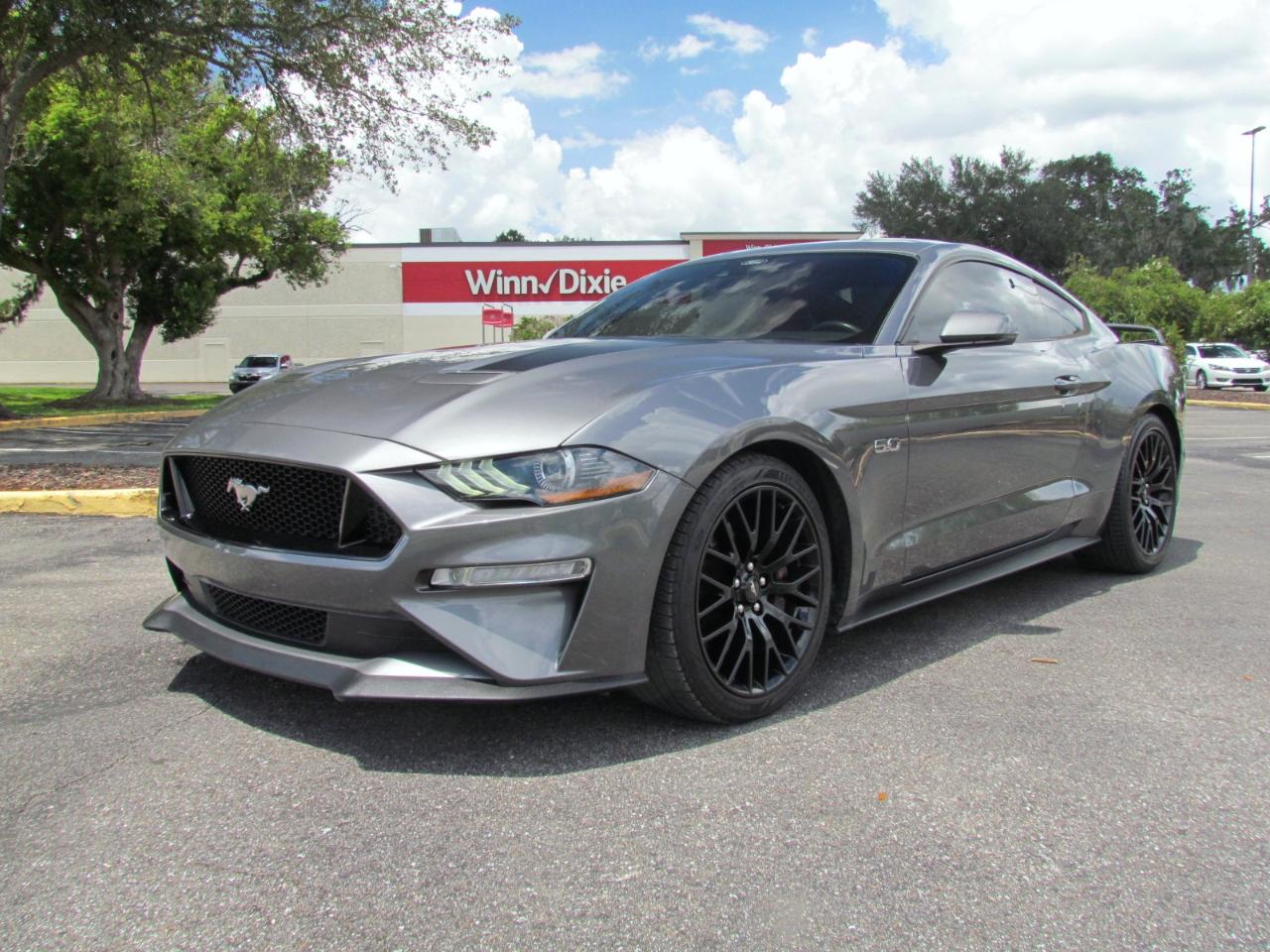 Ford Mustang  2021