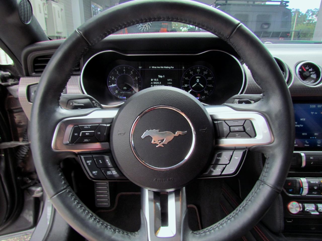 Ford Mustang  2021