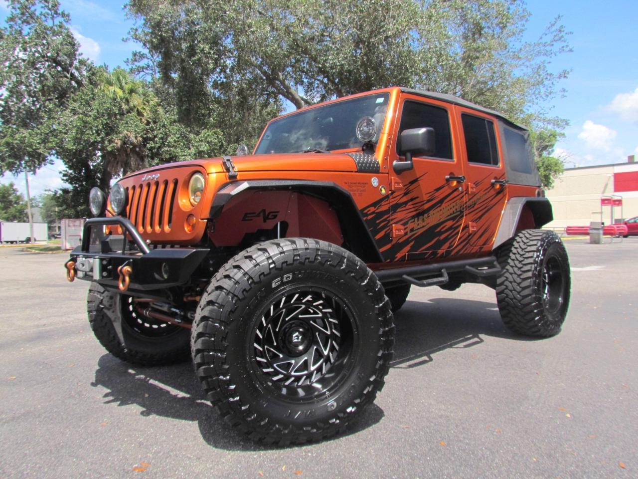 Jeep Wrangler Unlimited Sport 4D SUV 4WD 2011