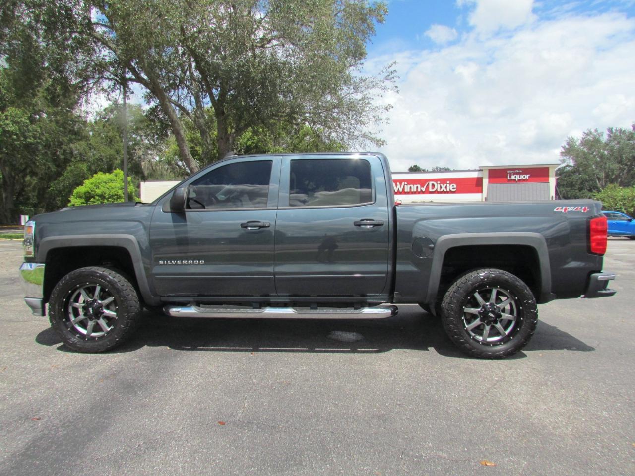Chevrolet Silverado 1500 LT Crew Cab 4WD 2017
