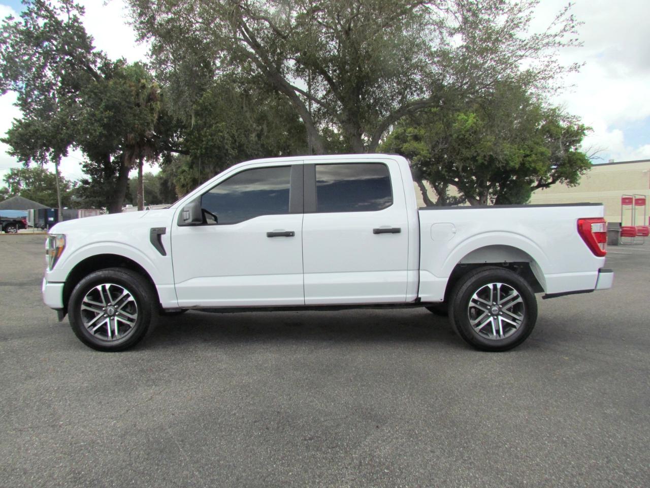 Ford F-150 XLT SuperCrew 5.5-ft. Bed 4WD 2023
