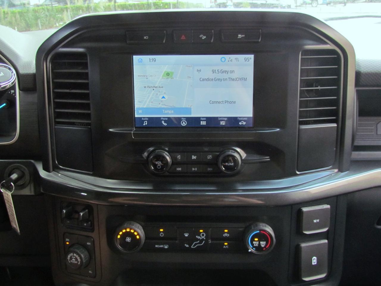 Ford F-150 XLT SuperCrew 5.5-ft. Bed 4WD 2023