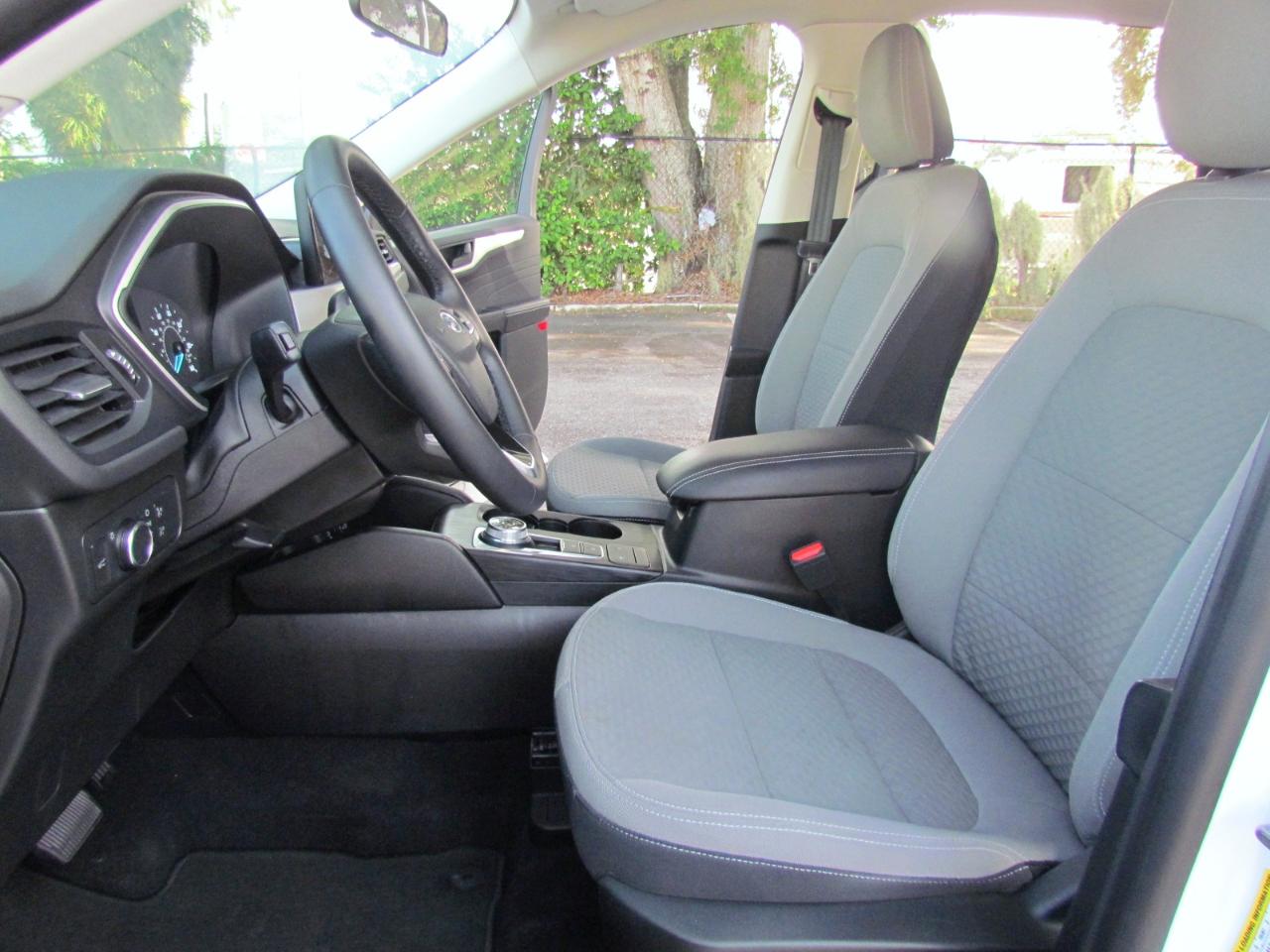 Ford Escape S 4D SUV FWD 2022