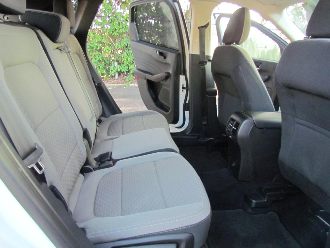 Ford Escape S 4D SUV FWD 2022
