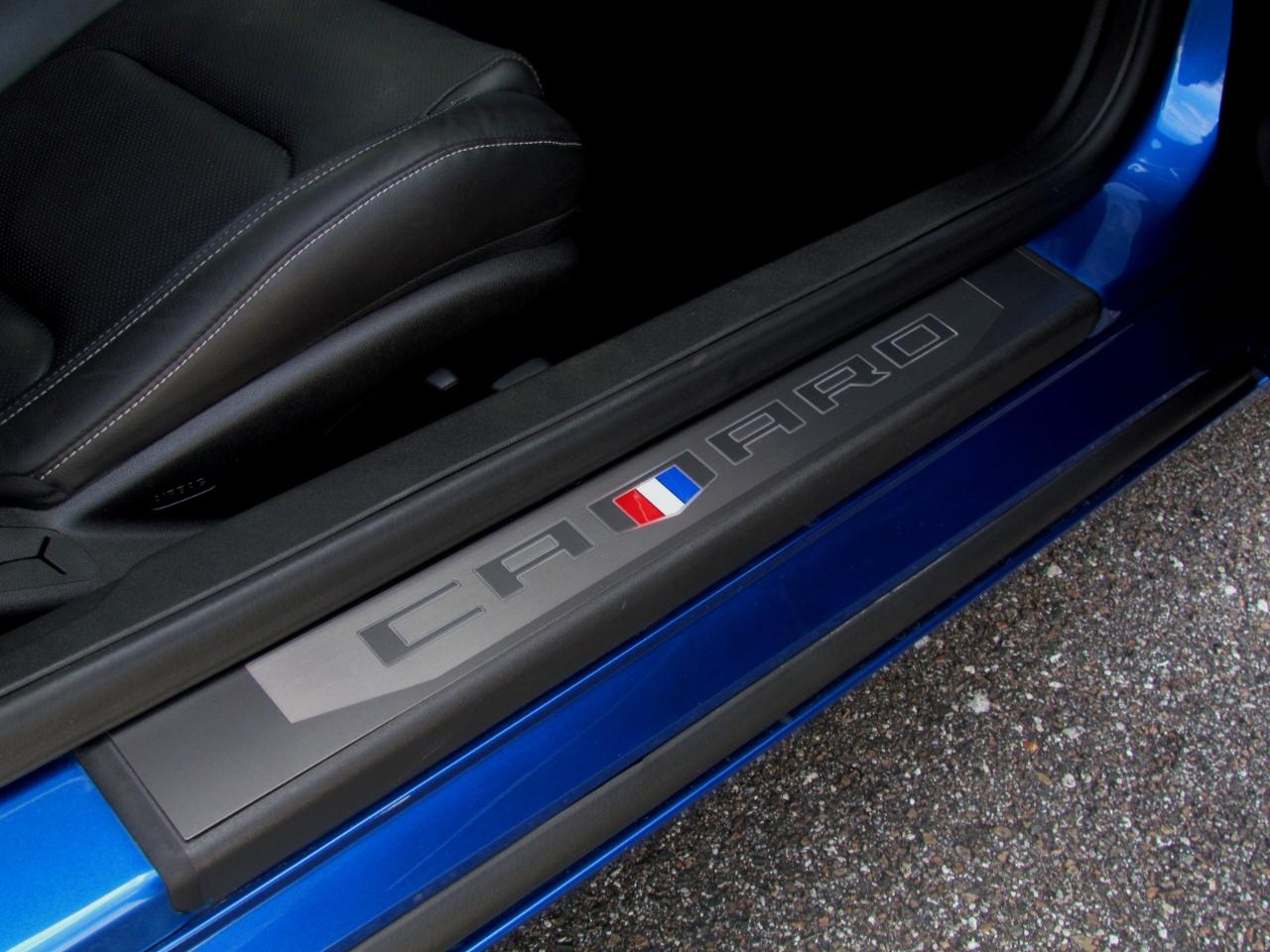 Chevrolet Camaro photo 11