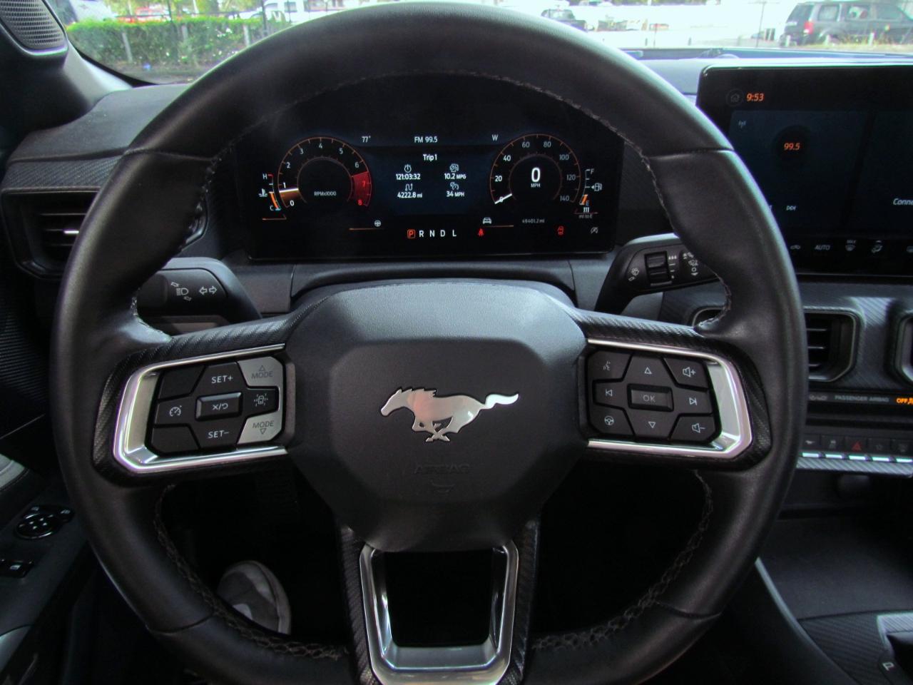 Ford Mustang  2024