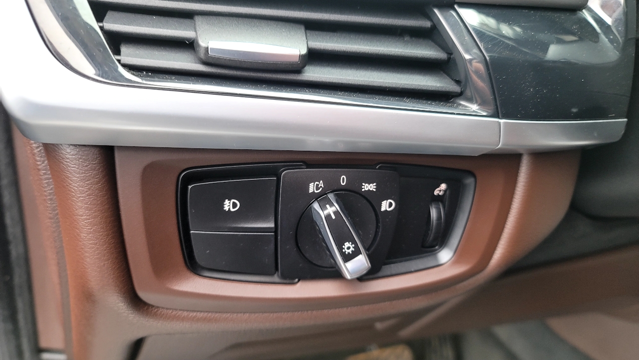 BMW X5 AWD 4dr xDrive35d 2014