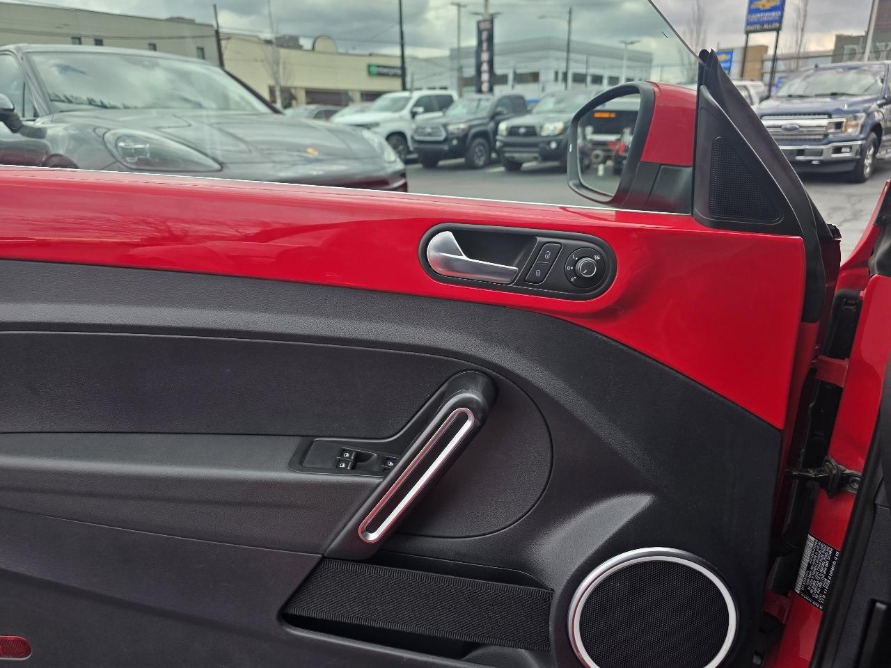 Volkswagen Beetle Convertible 2dr DSG 2.0T 2018