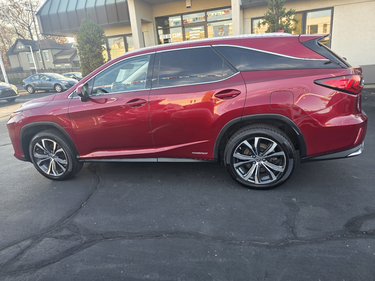 2018 Lexus RX 450hL Luxury AWD photo 4