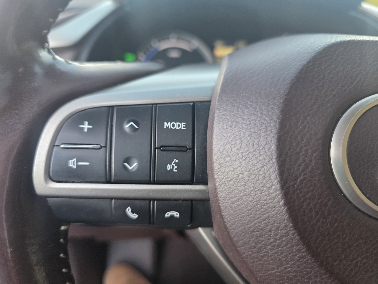 Lexus RX RX 450hL Luxury AWD 2018