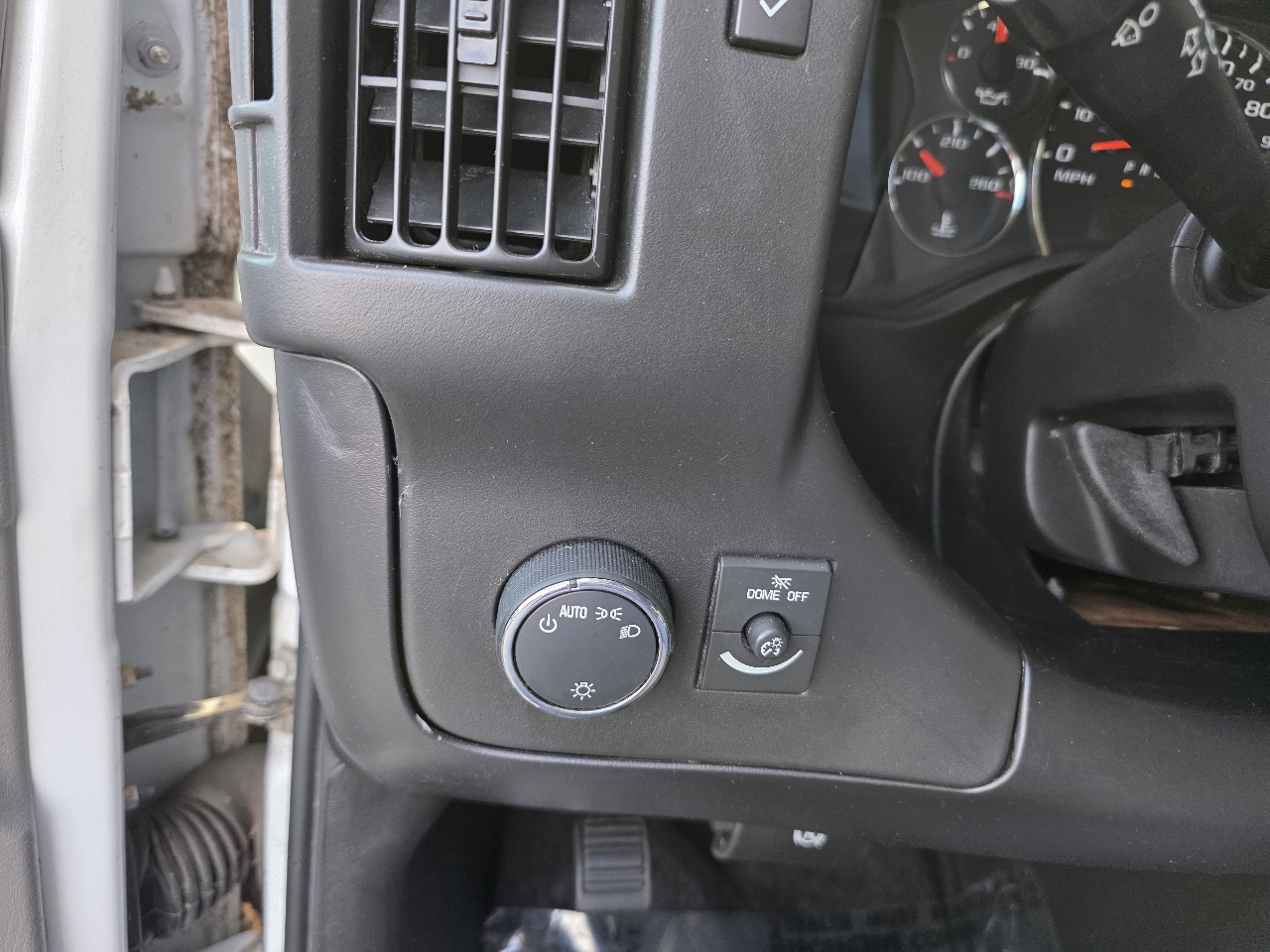 Chevrolet Express Passenger RWD 3500 155" LT w/1LT 2013