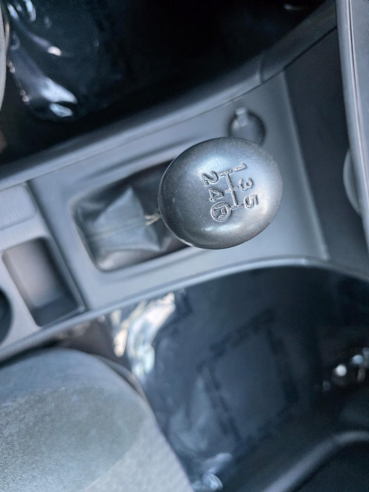 Toyota Corolla 4dr Sdn Man S (Natl) 2008