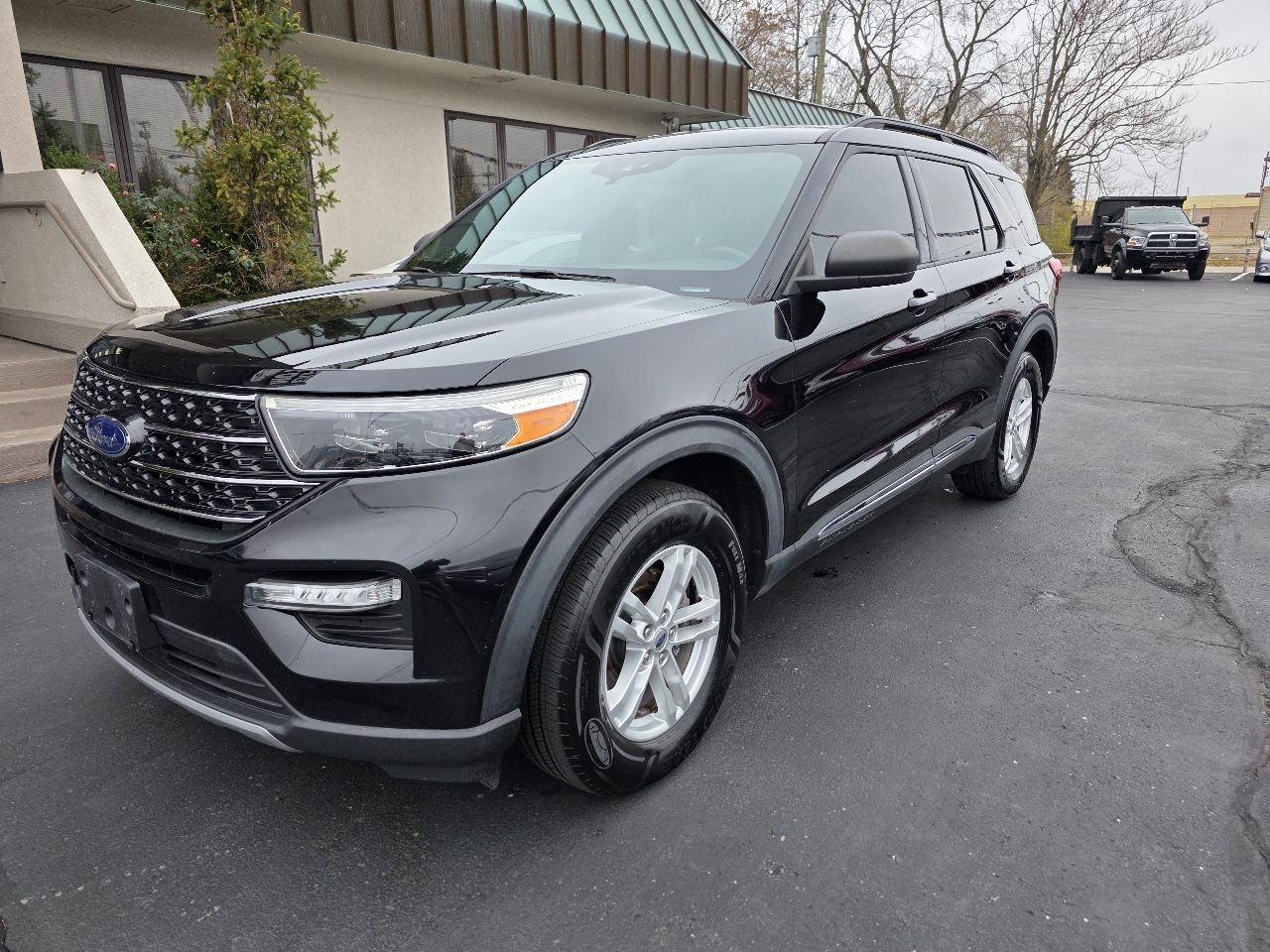 Ford Explorer XLT 4WD 2020