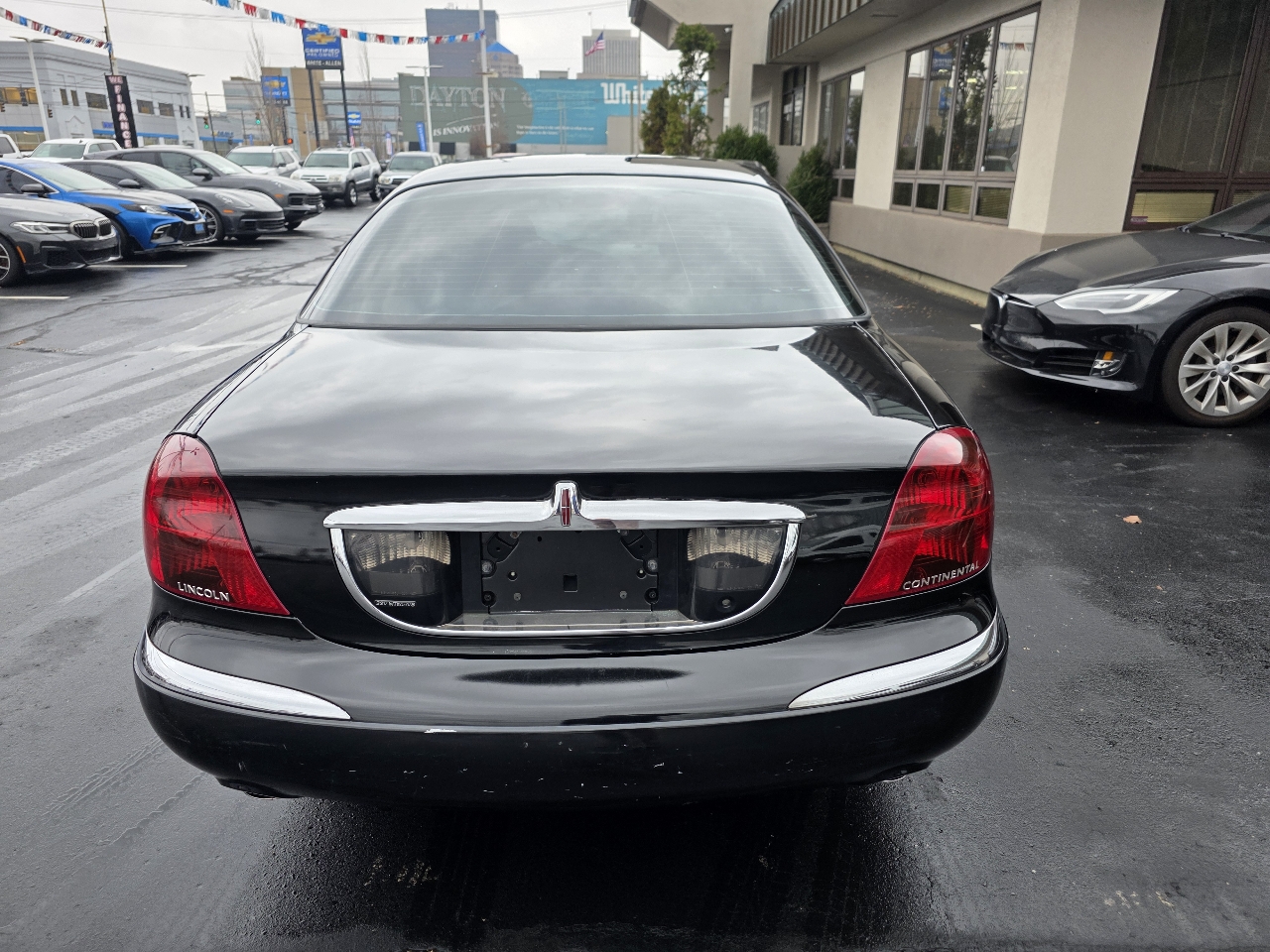 Lincoln Continental 4dr Sdn 1999