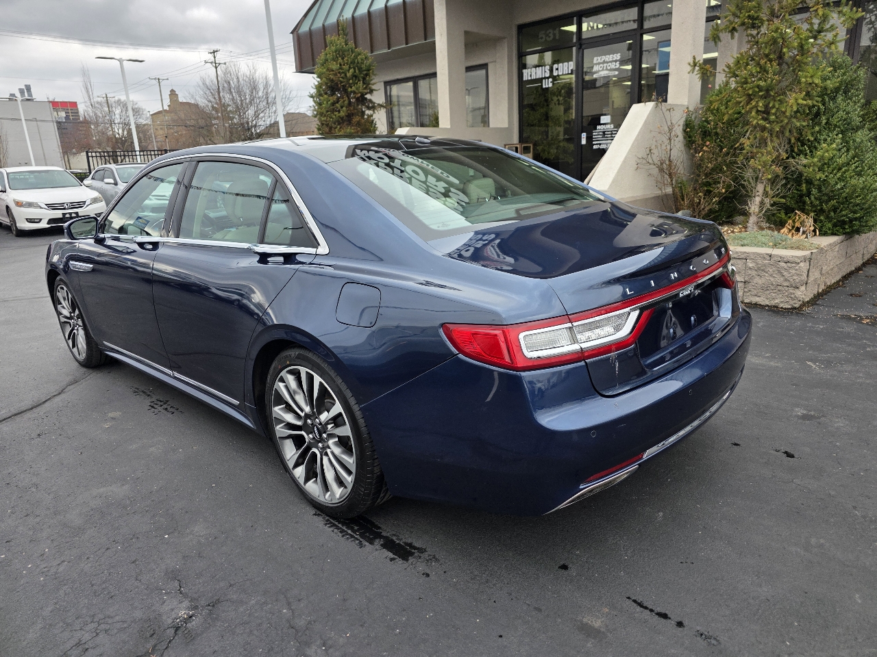 Lincoln Continental Select AWD 2017