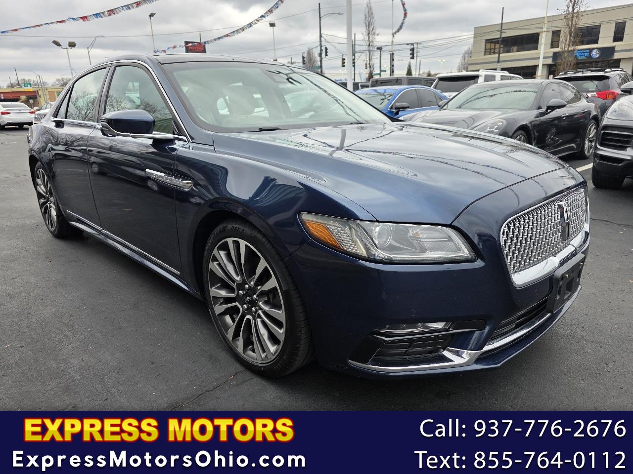 2017 Lincoln Continental Select's photo