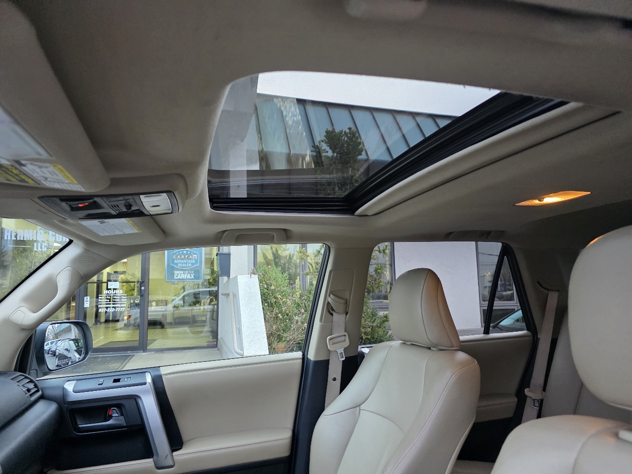 Toyota 4Runner 4WD 4dr V6 Limited (Natl) 2011