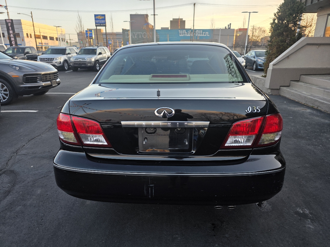 Infiniti I35 4dr Sdn Luxury 2002