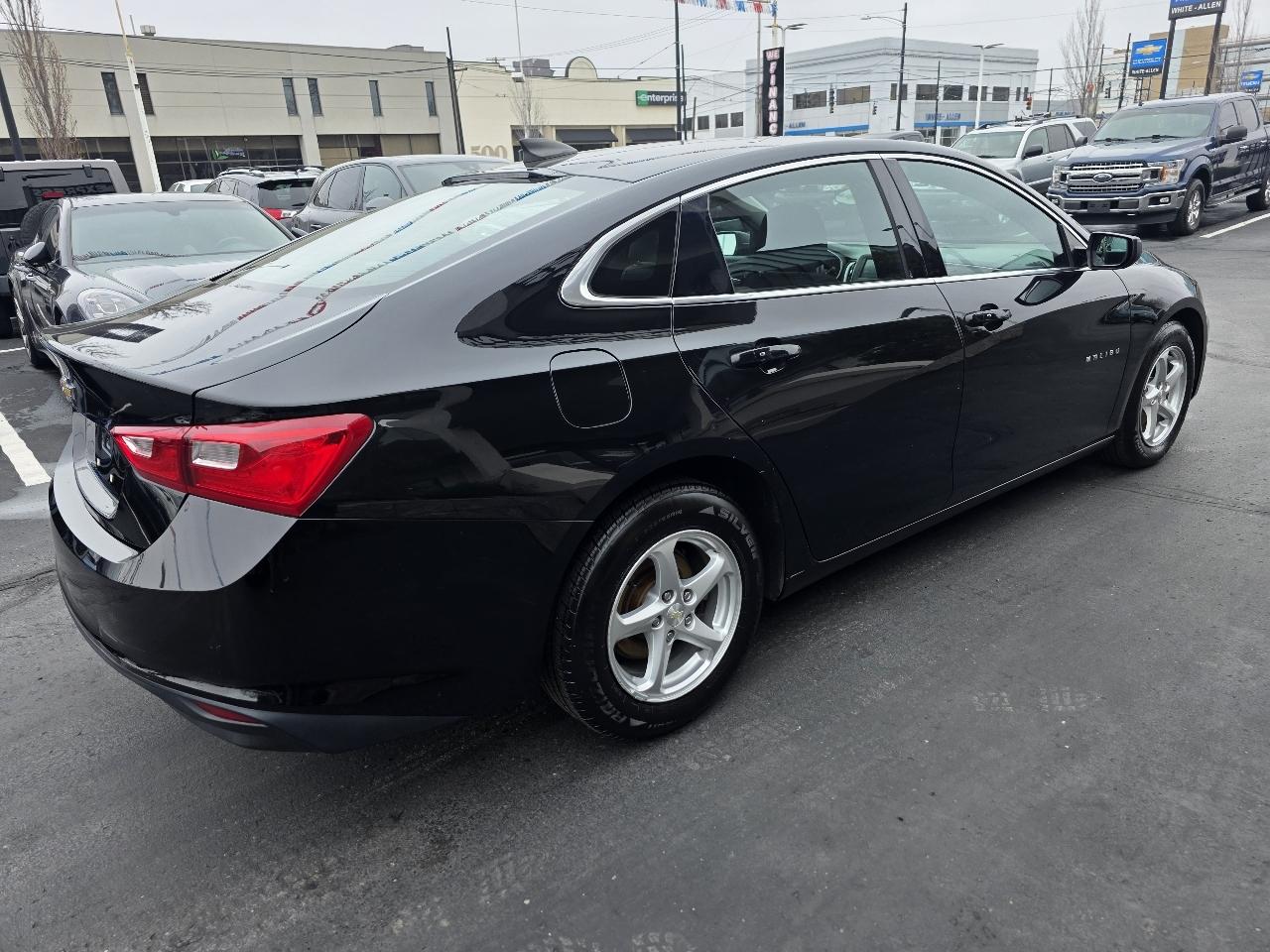 Chevrolet Malibu 4dr Sdn LS w/1LS 2018