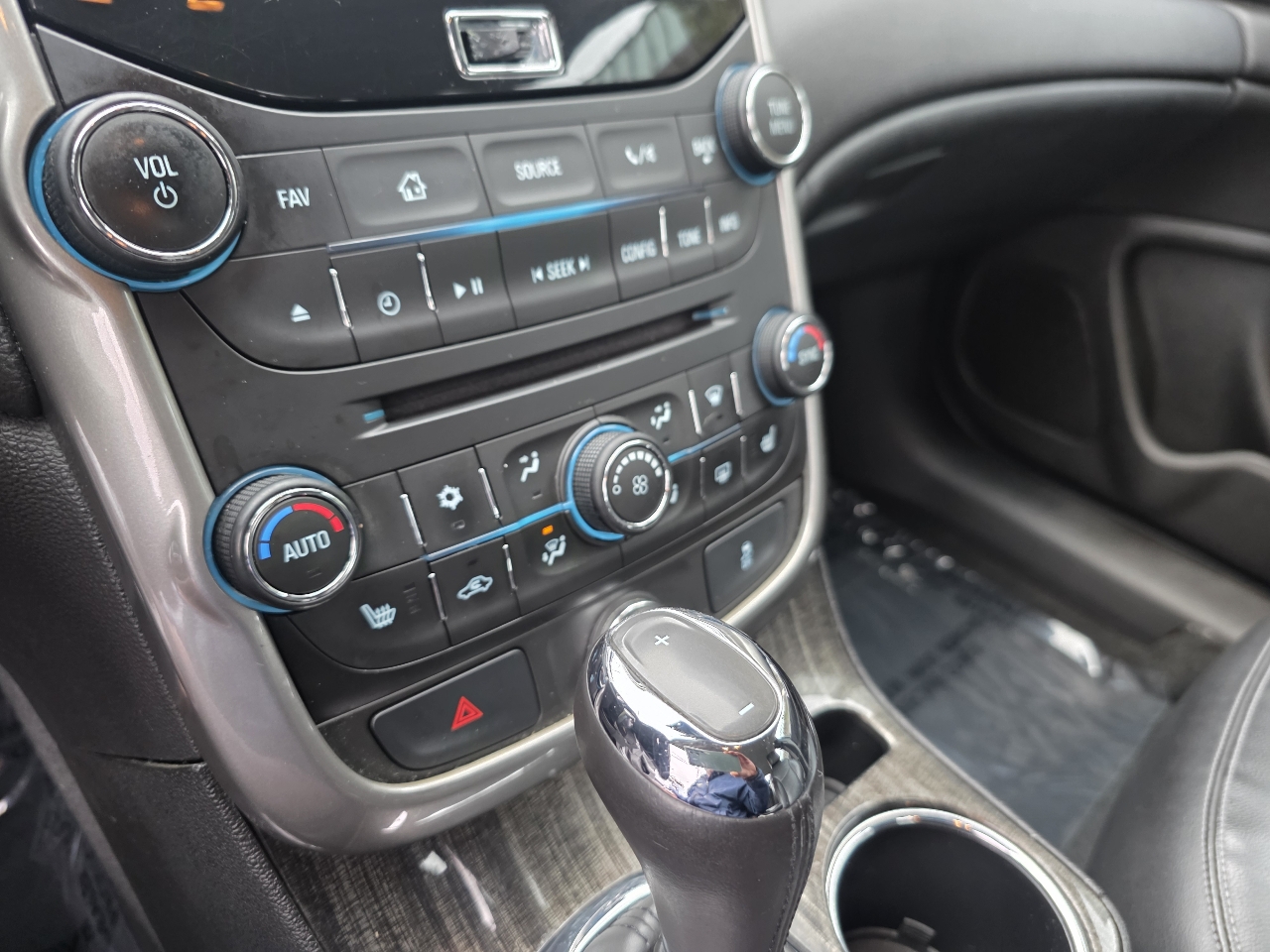 Chevrolet Malibu 4dr Sdn LTZ w/1LZ 2015