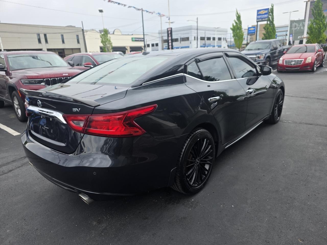 Nissan Maxima SV 3.5L *Ltd Avail* 2017