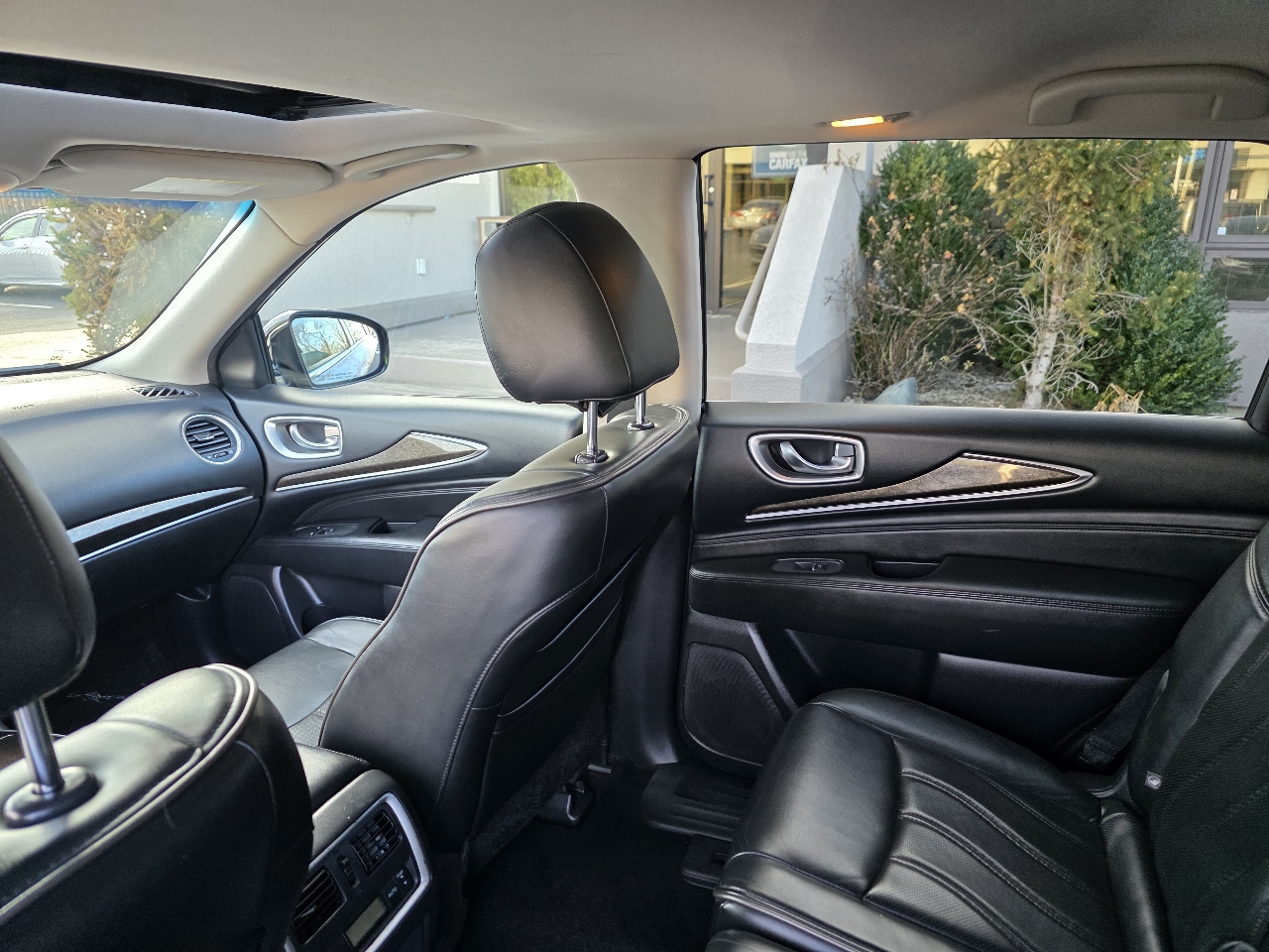 Infiniti QX60 AWD 4dr 2015