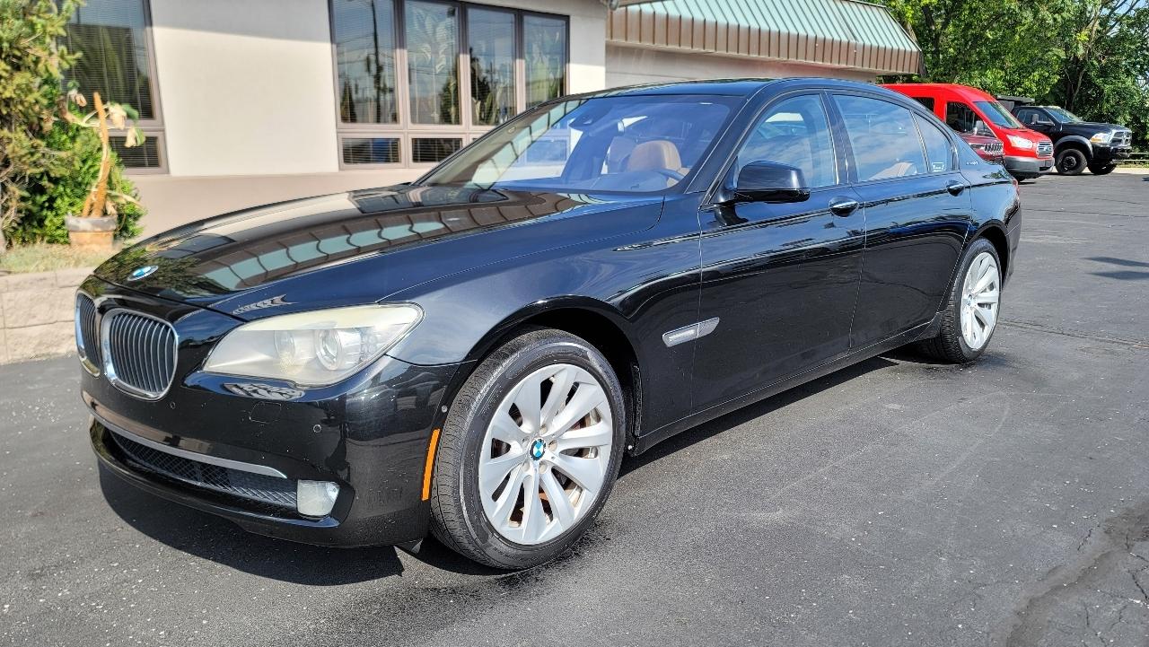 BMW 7 Series 4dr Sdn 750Li ActiveHybrid RWD 2011