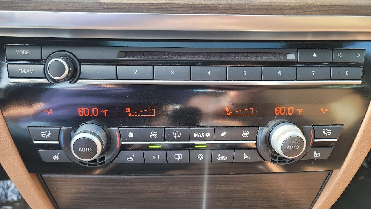 BMW 7 Series 4dr Sdn 750Li ActiveHybrid RWD 2011
