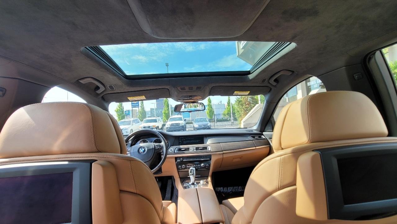 BMW 7 Series 4dr Sdn 750Li ActiveHybrid RWD 2011