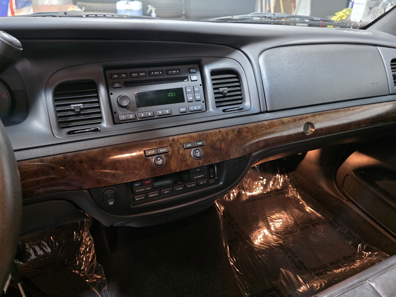 Mercury Grand Marquis 4dr Sdn LS 2008