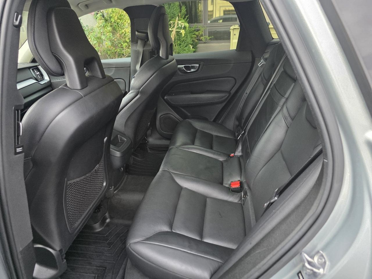 Volvo XC60 T5 AWD Momentum 2018