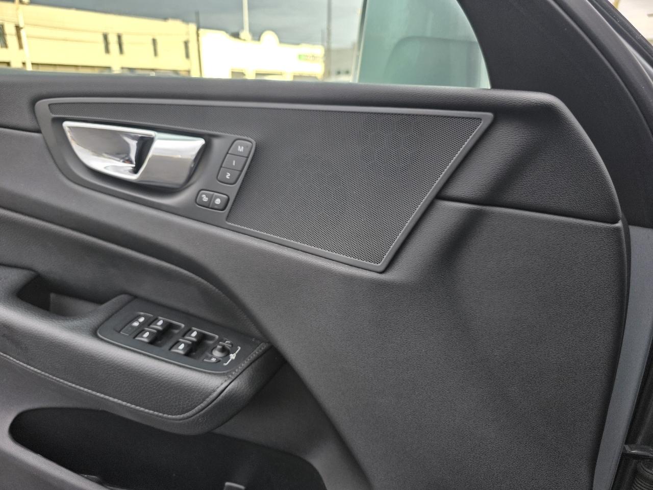 Volvo XC60 T5 AWD Momentum 2018