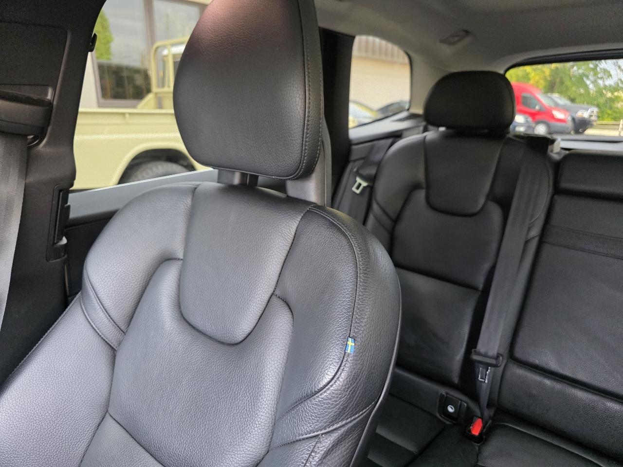 Volvo XC60 T5 AWD Momentum 2018