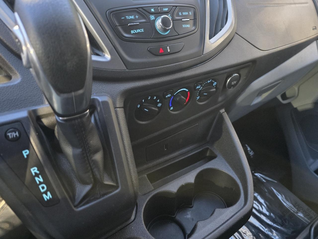 Ford Transit Wagon T-350 148" Med Roof XLT Sliding RH Dr 2017