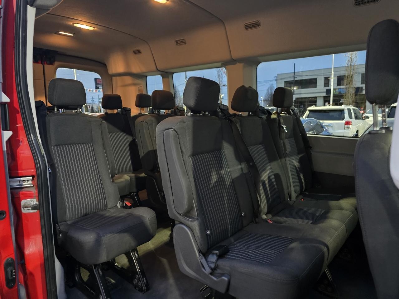 Ford Transit Wagon T-350 148" Med Roof XLT Sliding RH Dr 2017