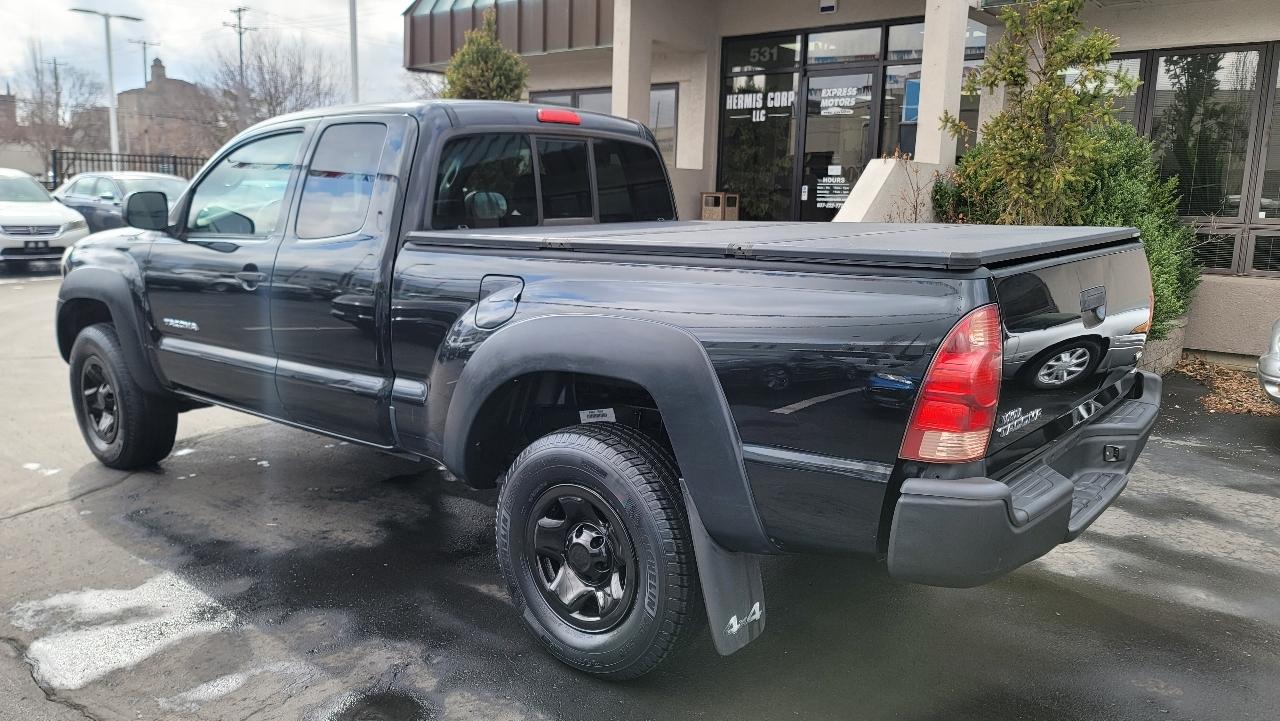 Toyota Tacoma 4WD Access V6 AT (Natl) 2007