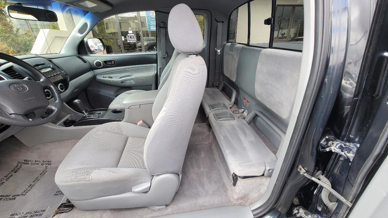 Toyota Tacoma 4WD Access V6 AT (Natl) 2007