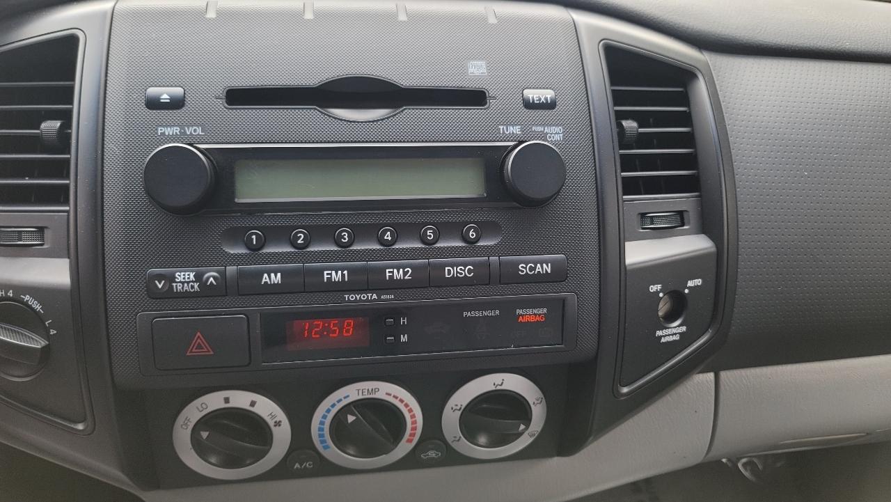 Toyota Tacoma 4WD Access V6 AT (Natl) 2007