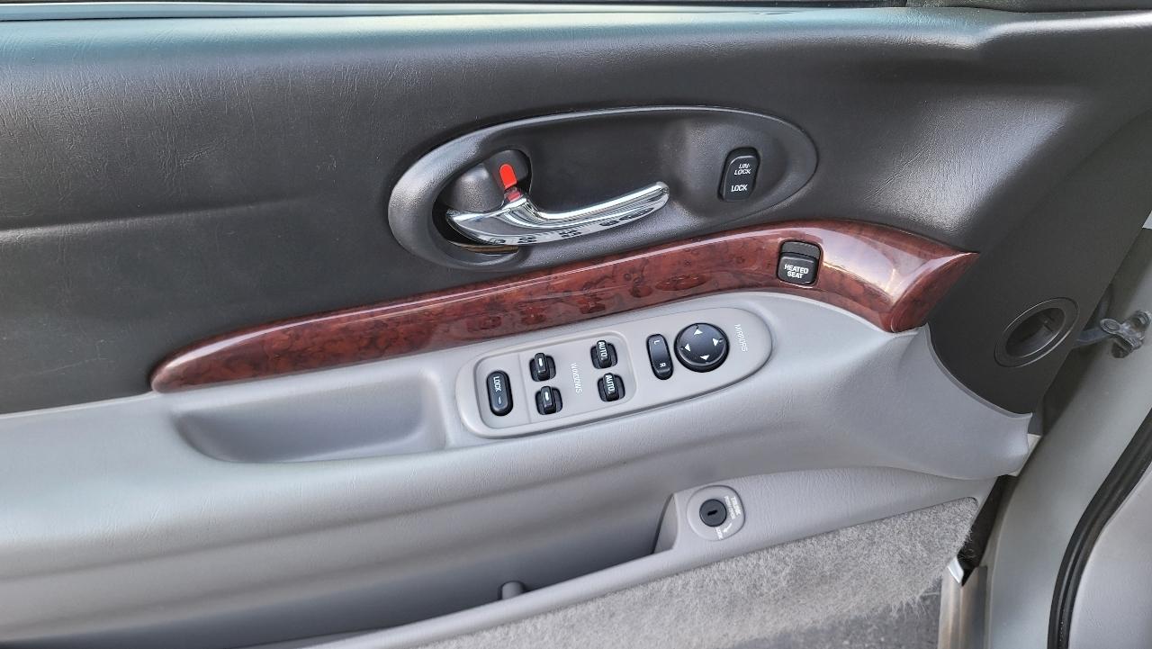 Buick LeSabre 4dr Sdn Limited 2004