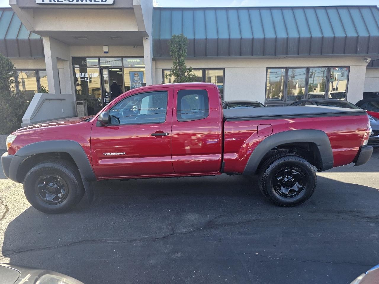 Toyota Tacoma 4WD Access V6 MT (Natl) 2009