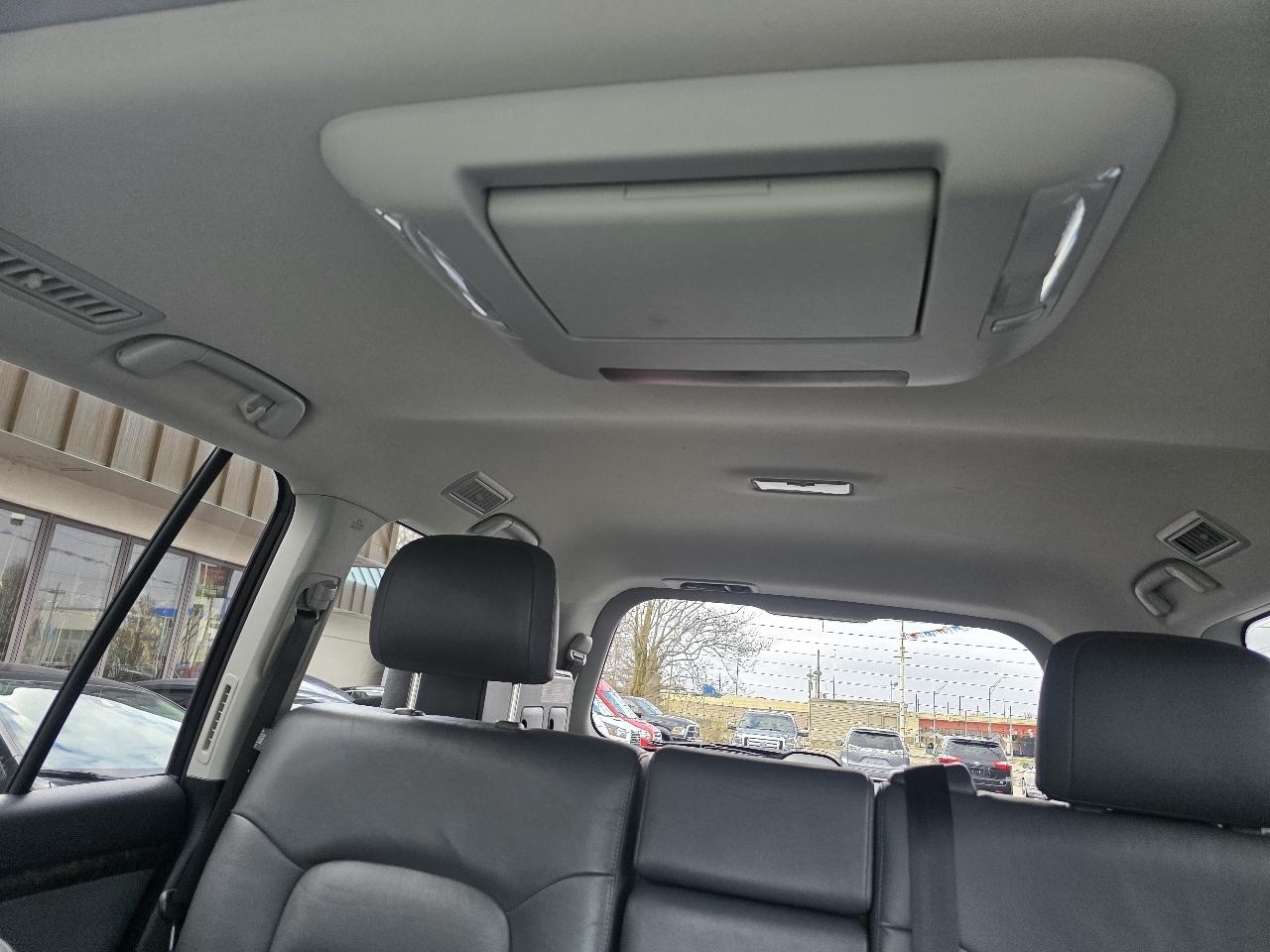 Toyota Land Cruiser 4dr 4WD (Natl) 2011