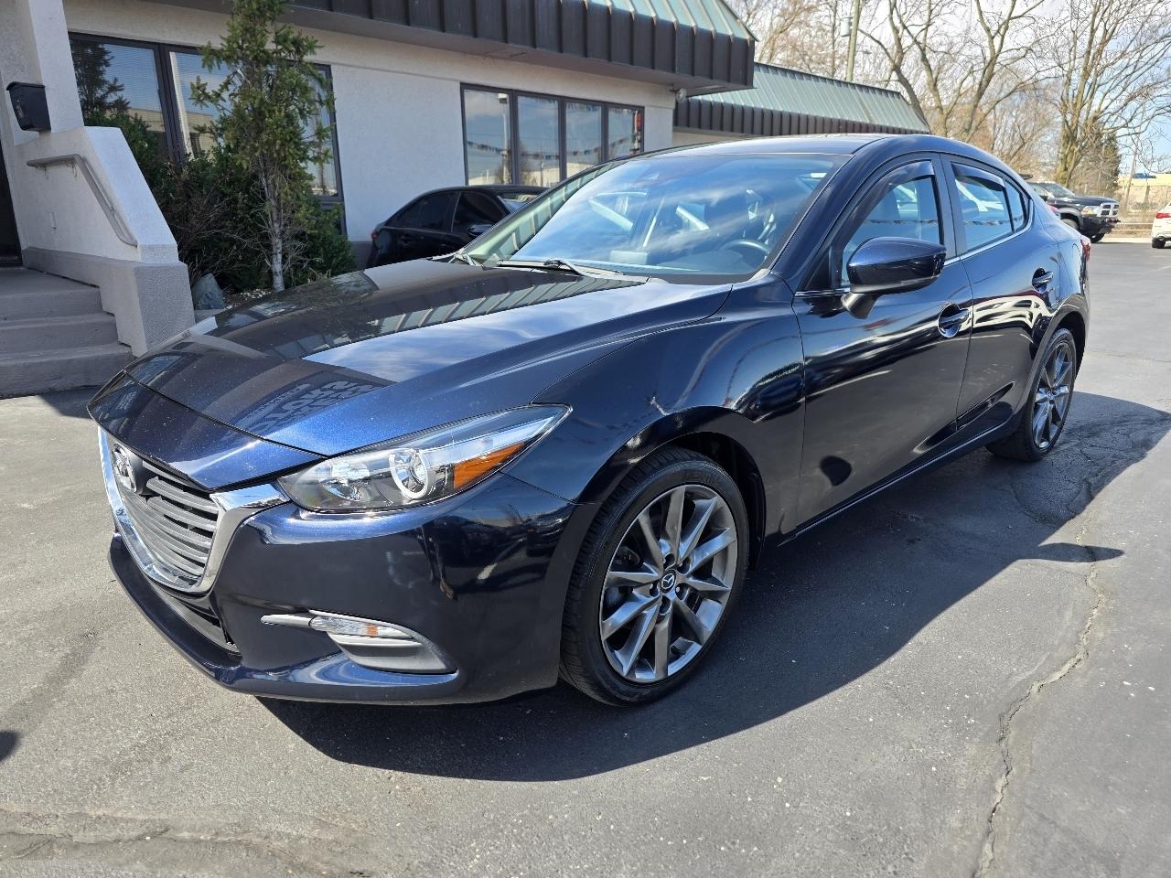 Mazda Mazda3 4-Door Touring Auto 2018