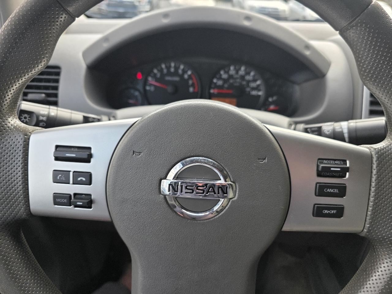 Nissan Frontier 2WD King Cab I4 Auto SV 2015