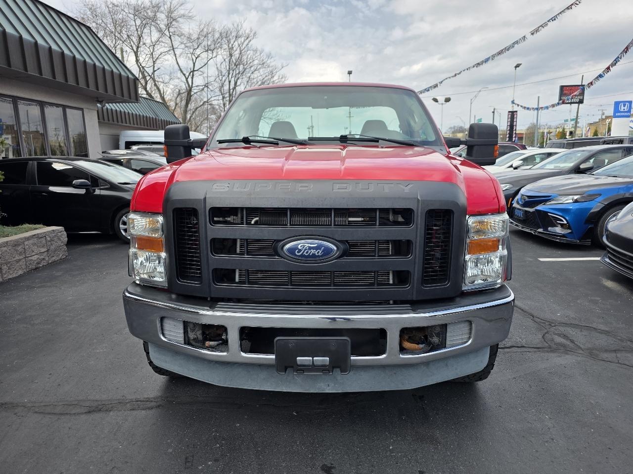 Ford Super Duty F-250 SRW 4WD Reg Cab 137" XL 2008