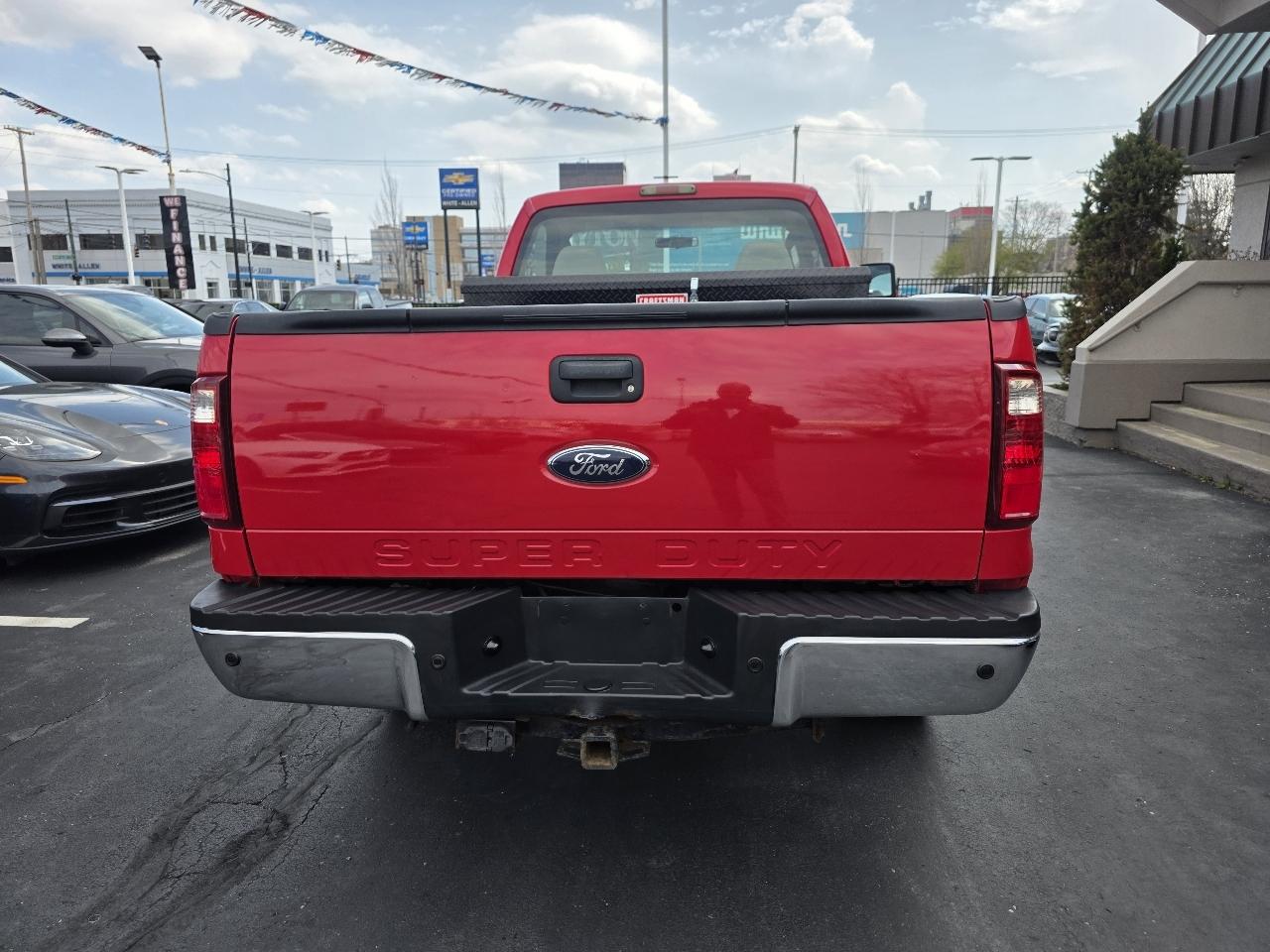 Ford Super Duty F-250 SRW 4WD Reg Cab 137" XL 2008