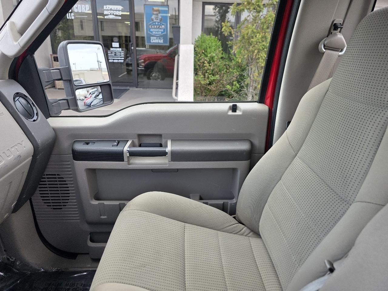 Ford Super Duty F-250 SRW 4WD Reg Cab 137" XL 2008