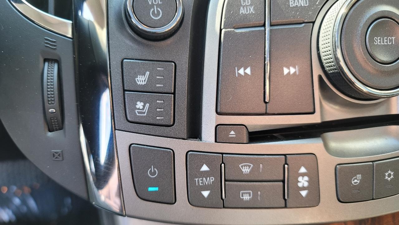 Buick LaCrosse 4dr Sdn CXS 2011