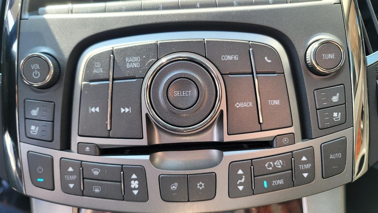 Buick LaCrosse 4dr Sdn CXS 2011