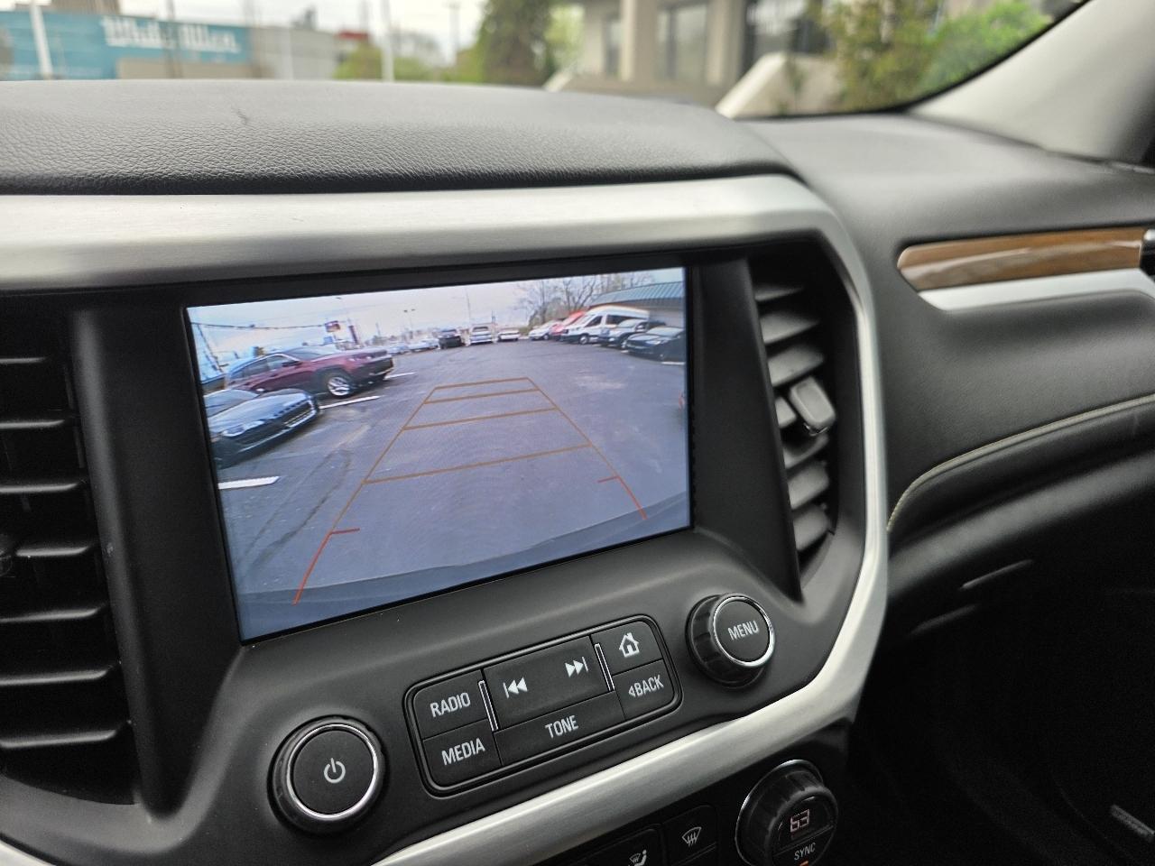 GMC Acadia AWD 4dr SLE w/SLE-2 2018